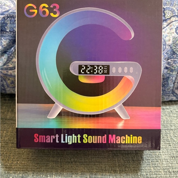 Multicolor Sunrise Simulation Alarm Clock, Sound Machine, Wireless NWT - Picture 2 of 3
